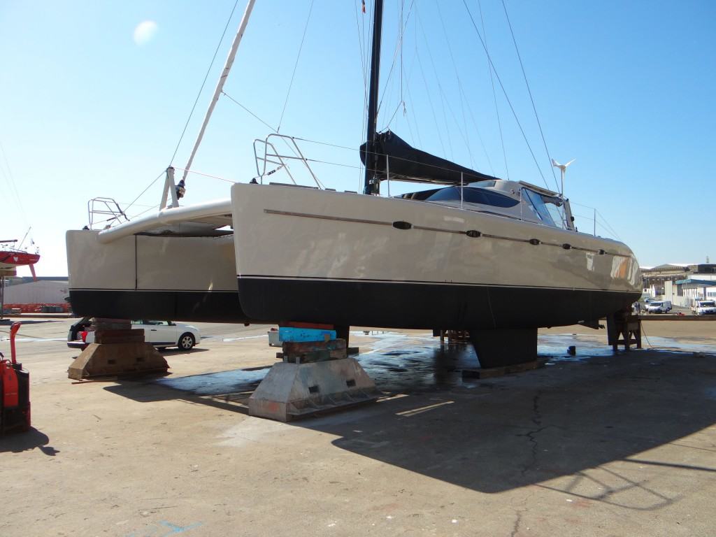 peinture bateau coque polyester